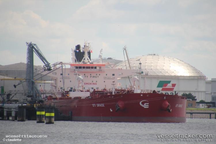 Sti-Grace - Oil Products Tanker vessel registered in Marshall Islands
