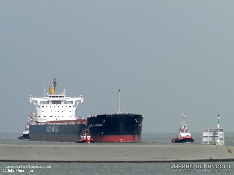 Ultra-Jaguar - Bulk Carrier vessel registered in Marshall Islands