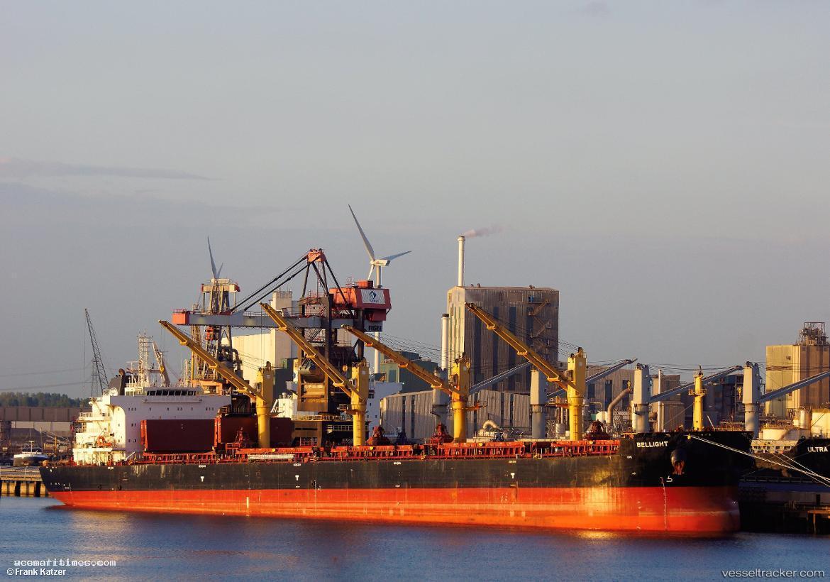 Bellight - Bulk Carrier vessel registered in Norway