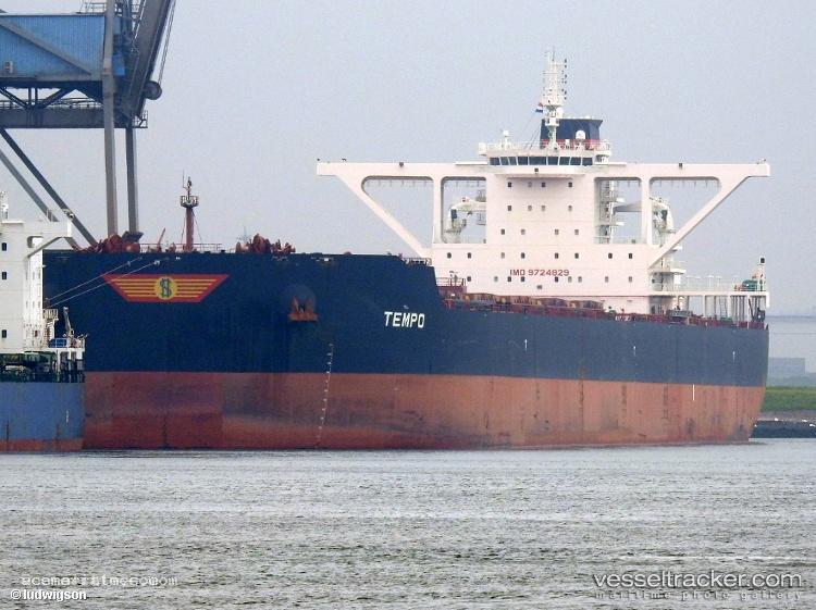 Tempo - Ore Carrier vessel registered in Hong Kong