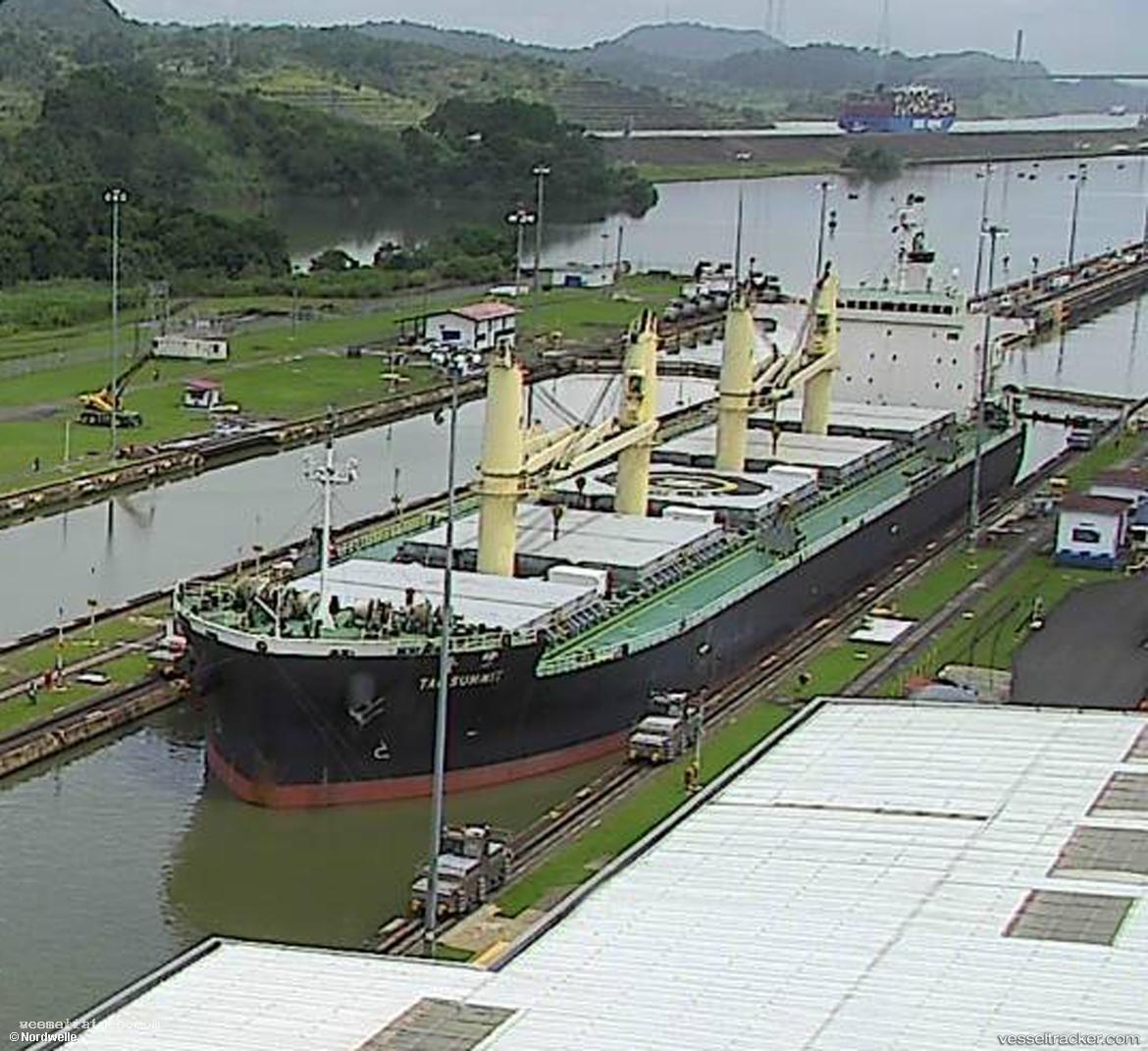 Tai-Summit - Bulk Carrier vessel registered in Panama