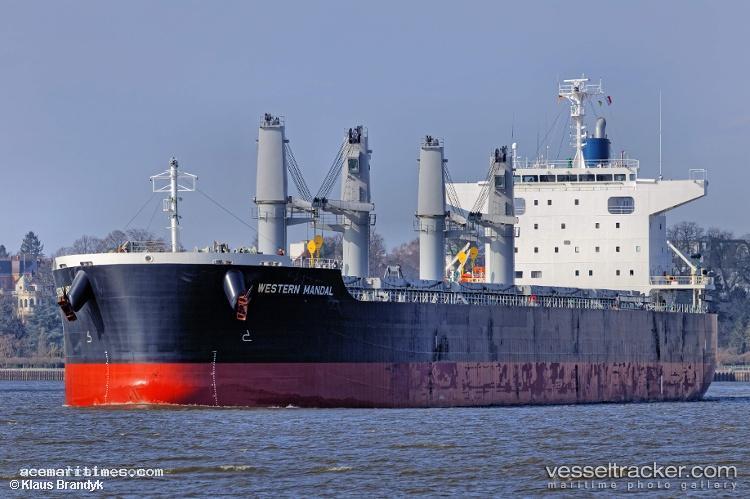 African-Arrow - Bulk Carrier vessel registered in Panama