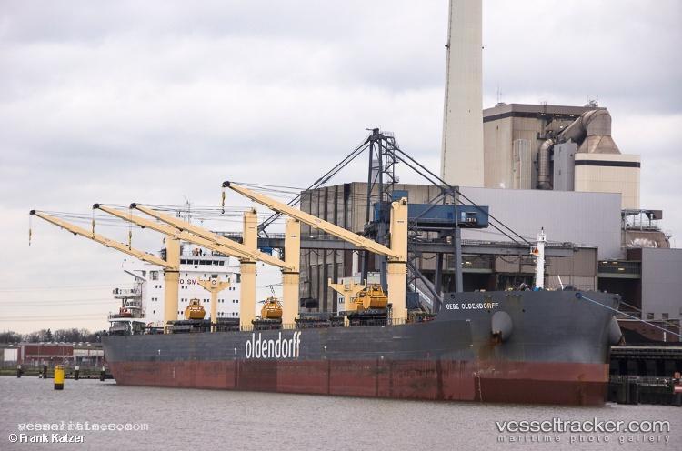 Gebe-Oldendorff - Bulk Carrier vessel registered in Portugal