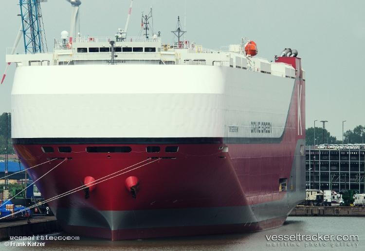 Drive-Green-Highway - Vehicles Carrier vessel registered in Panama