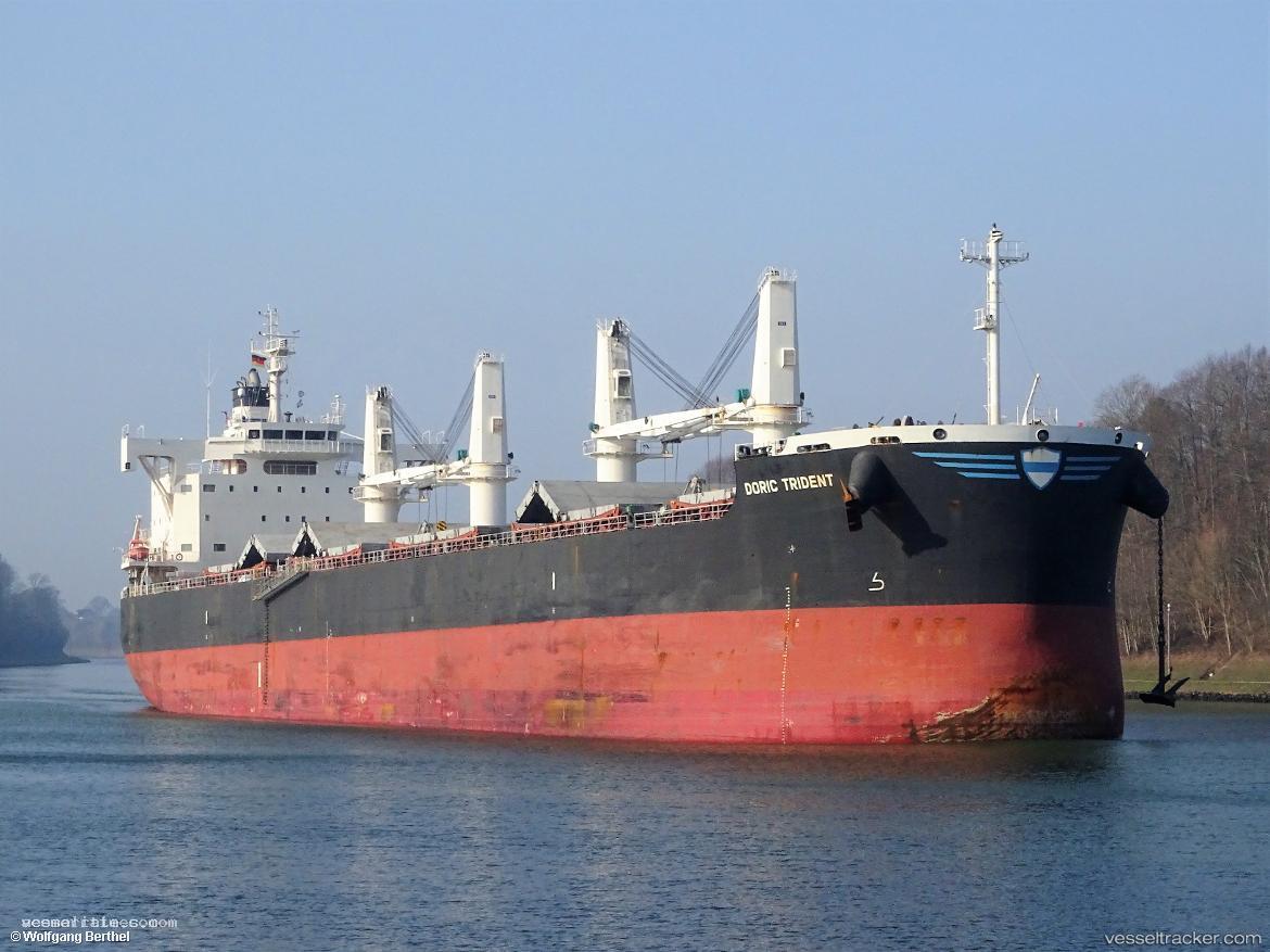 Doric-Trident - Bulk Carrier vessel registered in Liberia