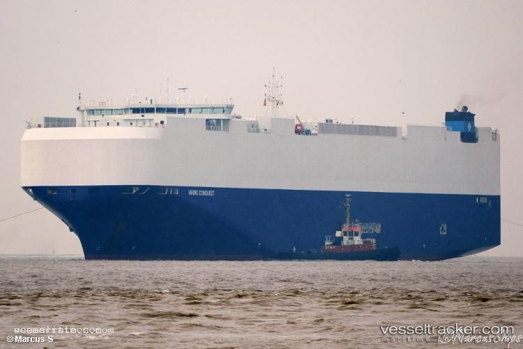King-Quest - Vehicles Carrier vessel registered in Singapore