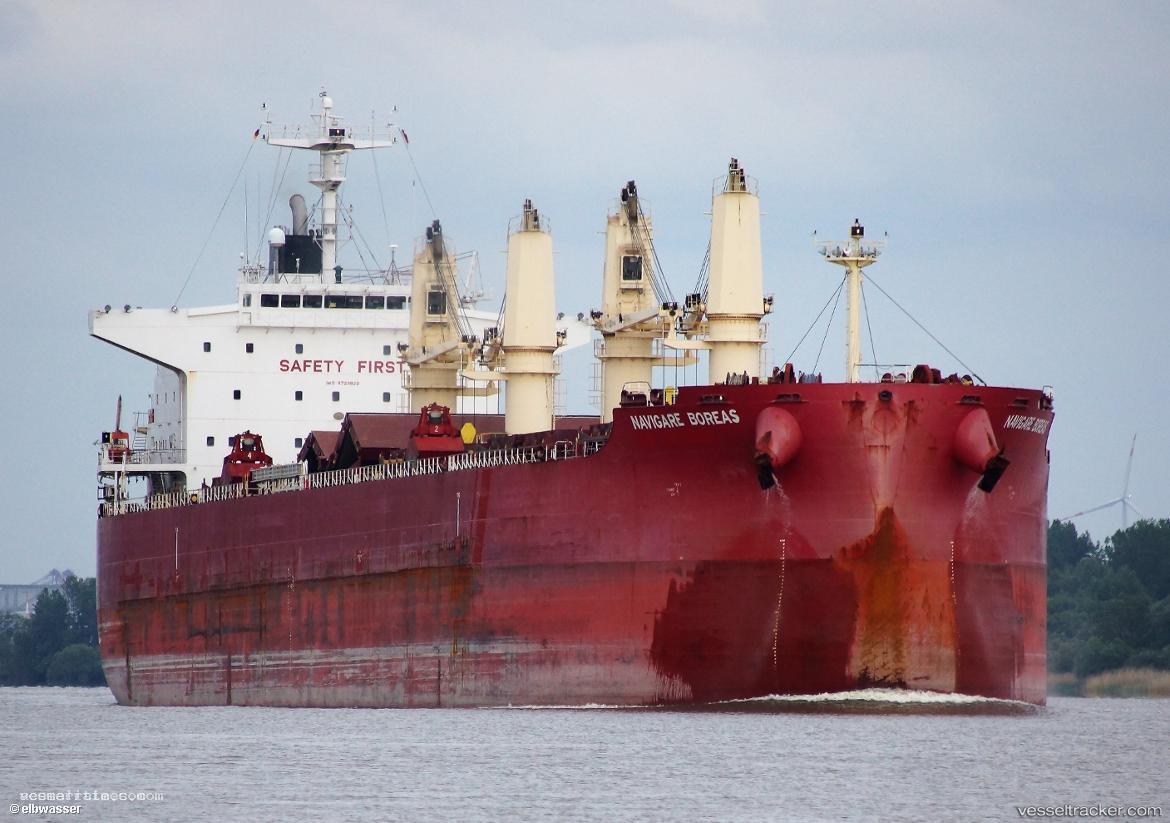 Nikgenious - Bulk Carrier vessel registered in Marshall Islands
