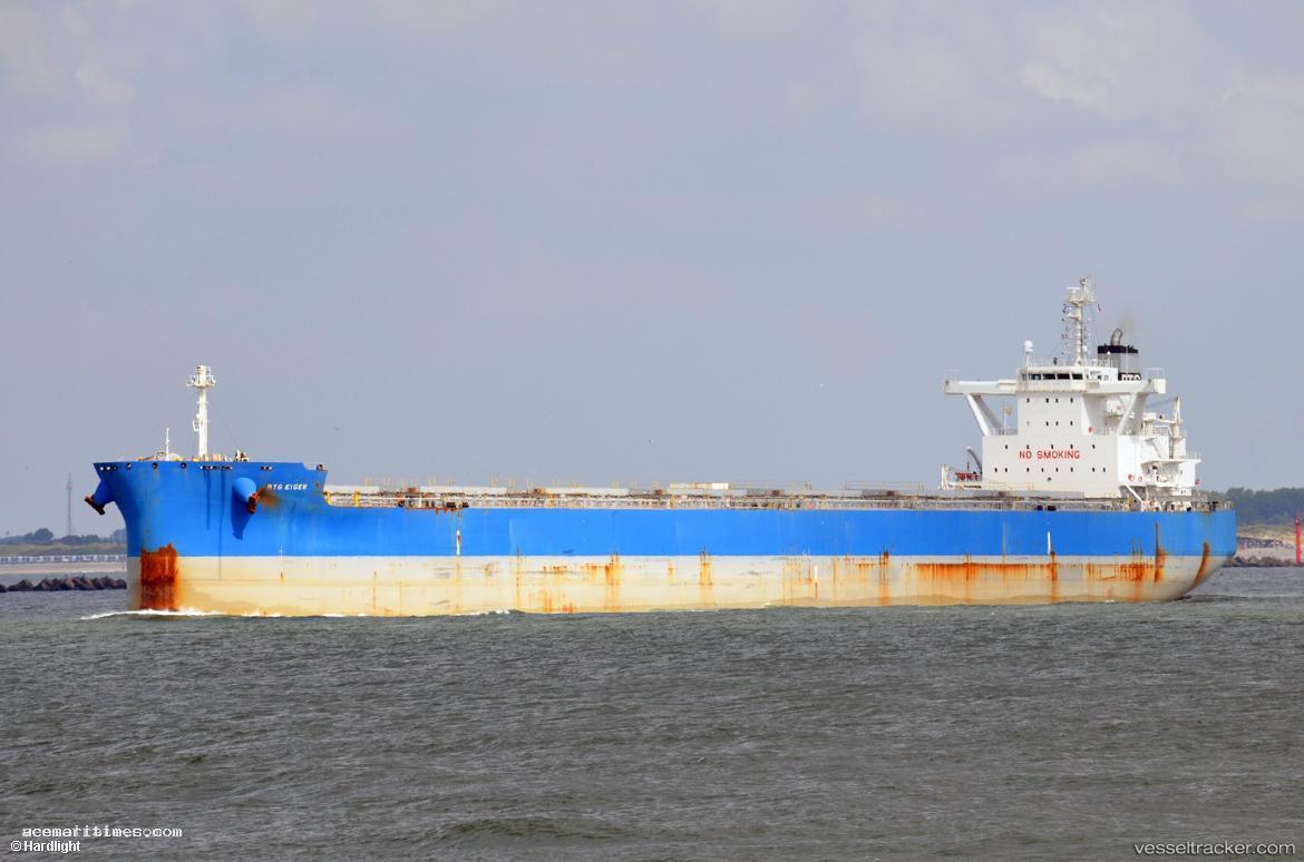 Btg-Eiger - Bulk Carrier vessel registered in Marshall Islands