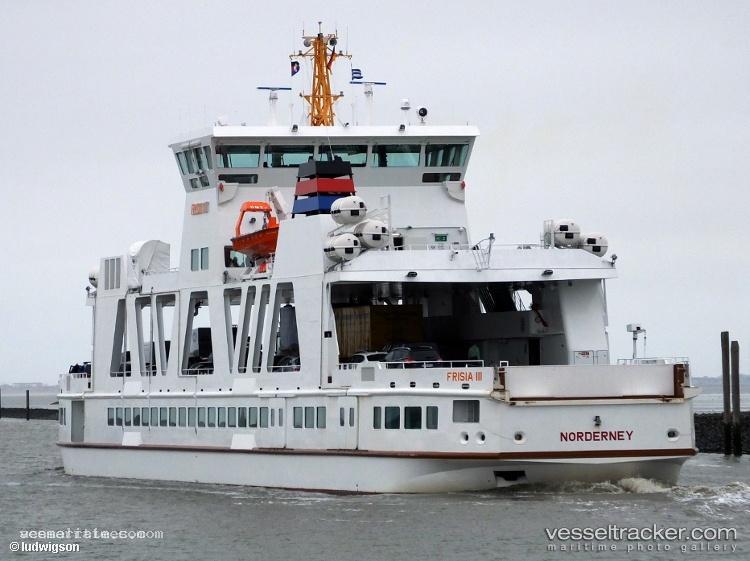 Frisia-Iii - Passenger Ro Ro Cargo Ship vessel registered in Germany
