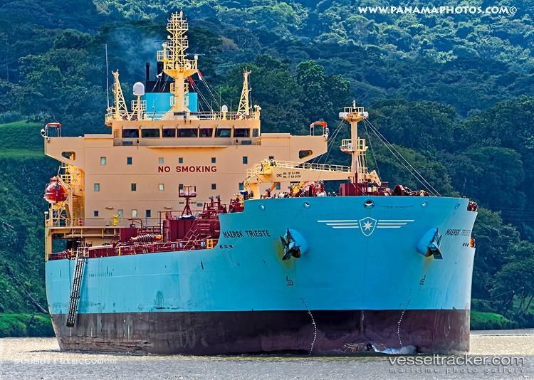 Cl-Fugou - Chemical Oil Products Tanker vessel registered in Marshall Islands