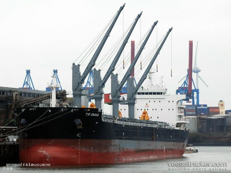 Jabal-Alkawr - Bulk Carrier vessel registered in Marshall Islands