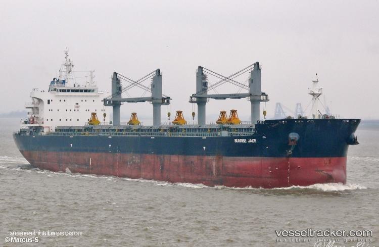 Sunrise-Jade - Bulk Carrier vessel registered in Singapore