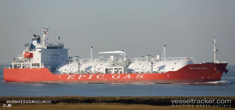 Epic-Sentosa - Lpg Tanker vessel registered in Singapore