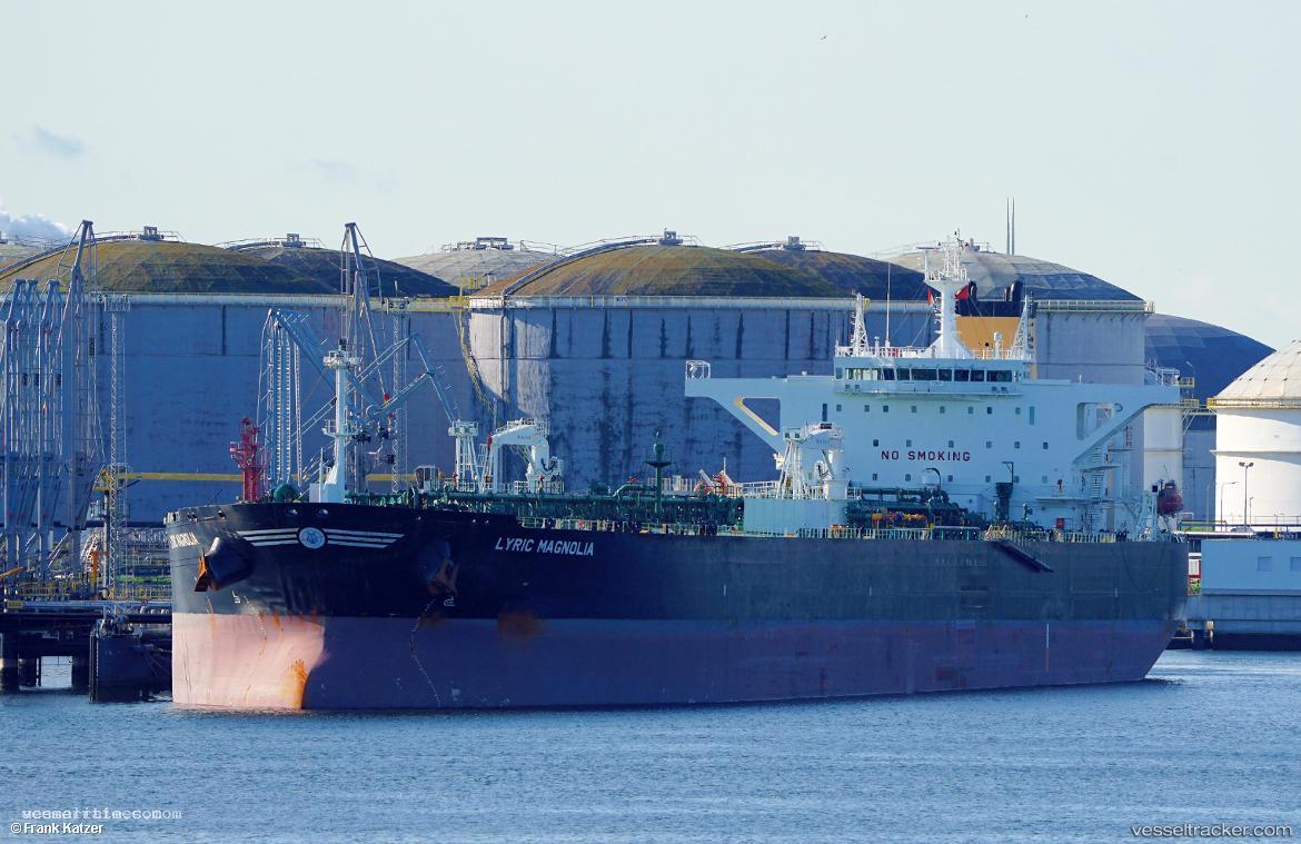 Lyric-Magnolia - Crude Oil Tanker vessel registered in Bahamas