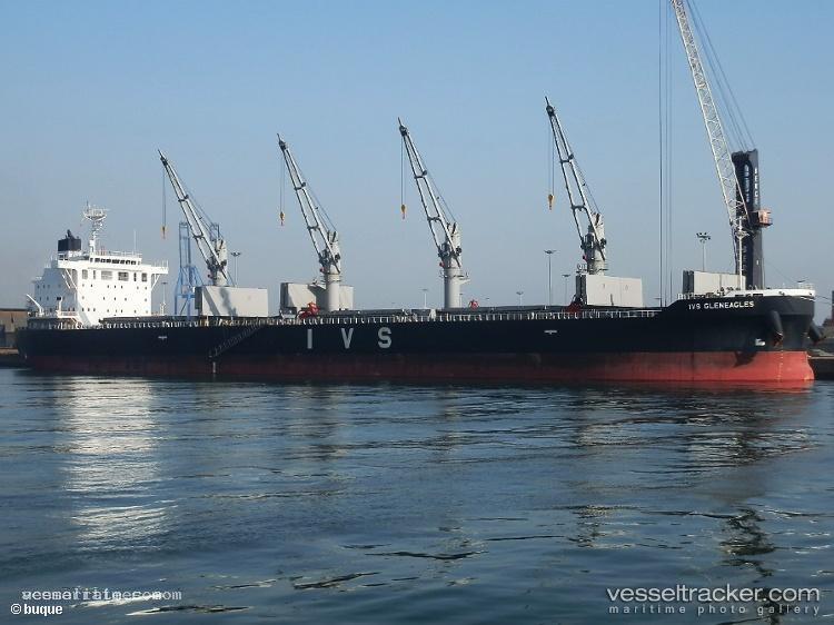 Ivs-Gleneagles - Bulk Carrier vessel registered in Singapore