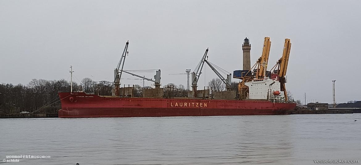 Ks-Camellia - General Cargo Ship vessel registered in Panama
