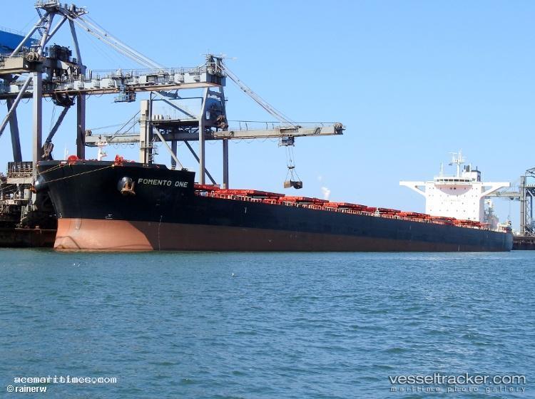Akadimos - Bulk Carrier