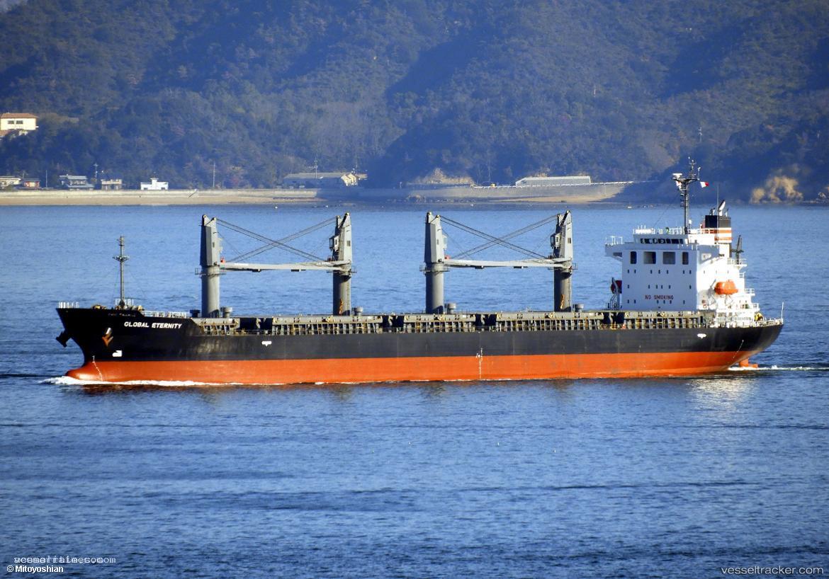 Global-Eternity - General Cargo Ship vessel registered in Marshall Islands