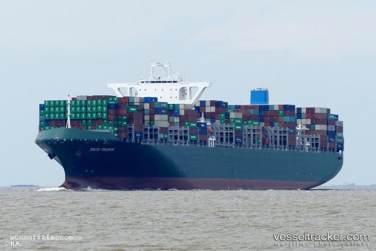 Tokyo-Triumph - Container Ship vessel registered in Singapore