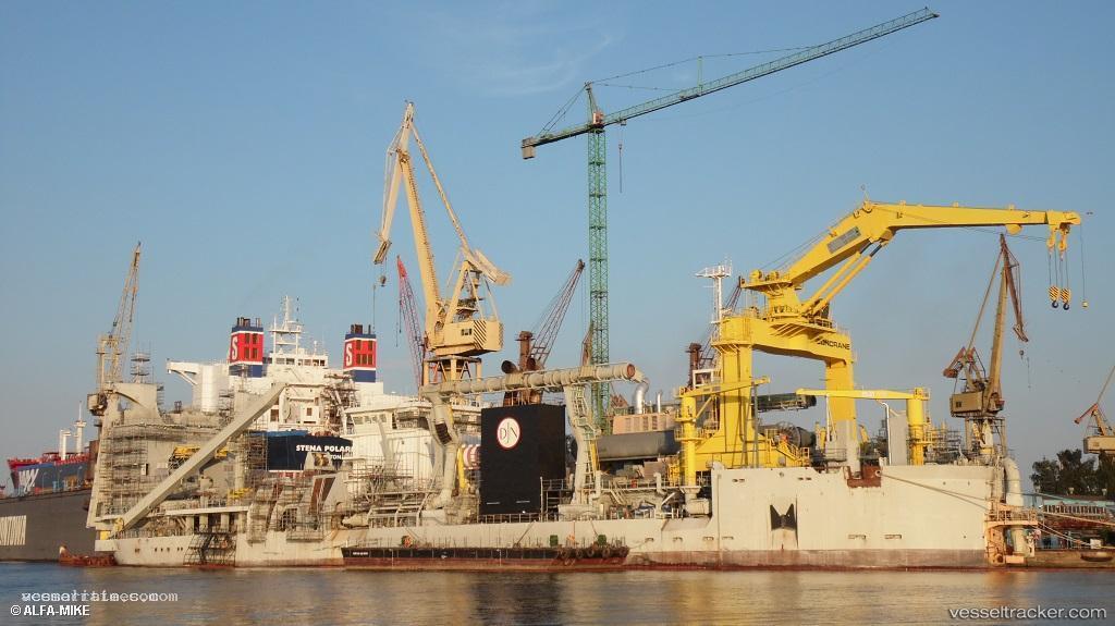 Willem-Van-Rubroeck - Dredger vessel registered in Luxembourg