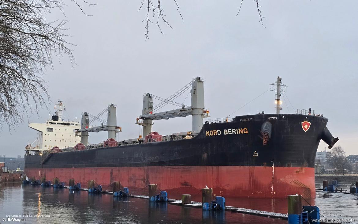 Nord-Bering - Bulk Carrier vessel registered in Panama