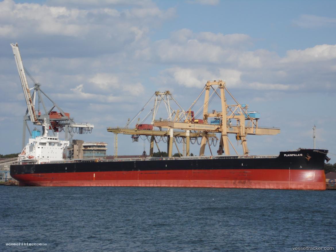 Plainpalais - Bulk Carrier vessel registered in Marshall Islands
