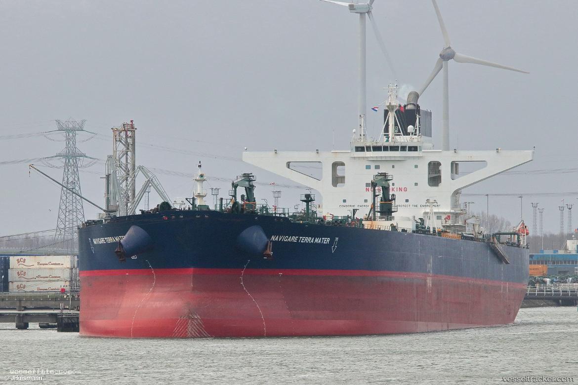 Navigare-Terra-Mater - Crude Oil Tanker vessel registered in Denmark