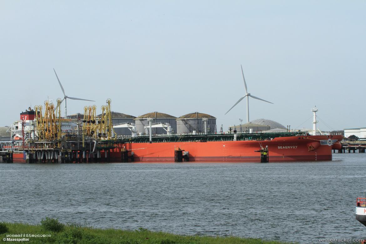 Seaenvoy - Oil Products Tanker vessel registered in Hong Kong