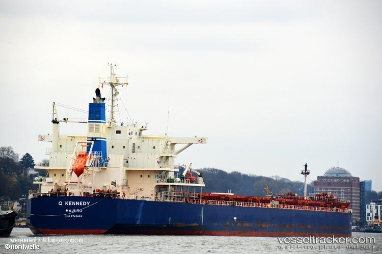 Golden-Kennedy - Bulk Carrier vessel registered in Marshall Islands