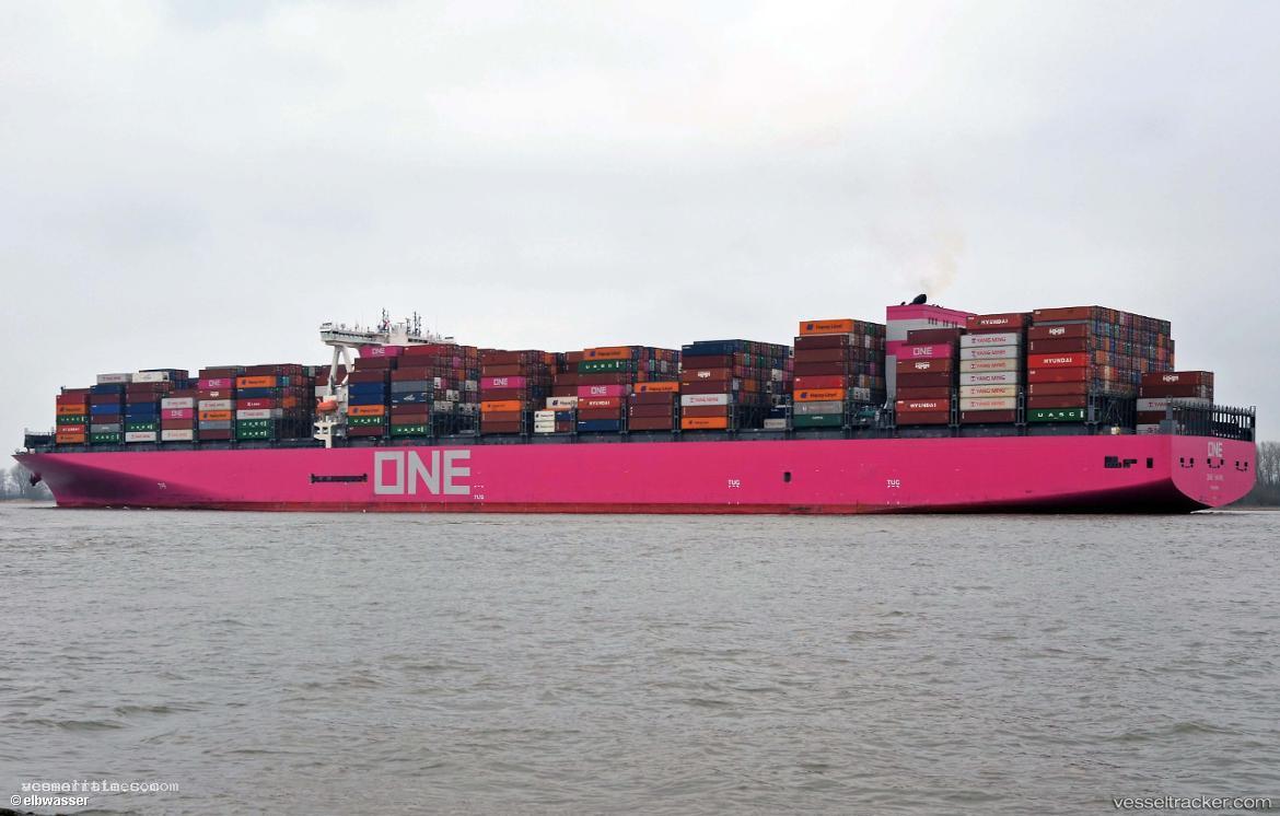 One-Hawk - Container Ship vessel registered in Panama