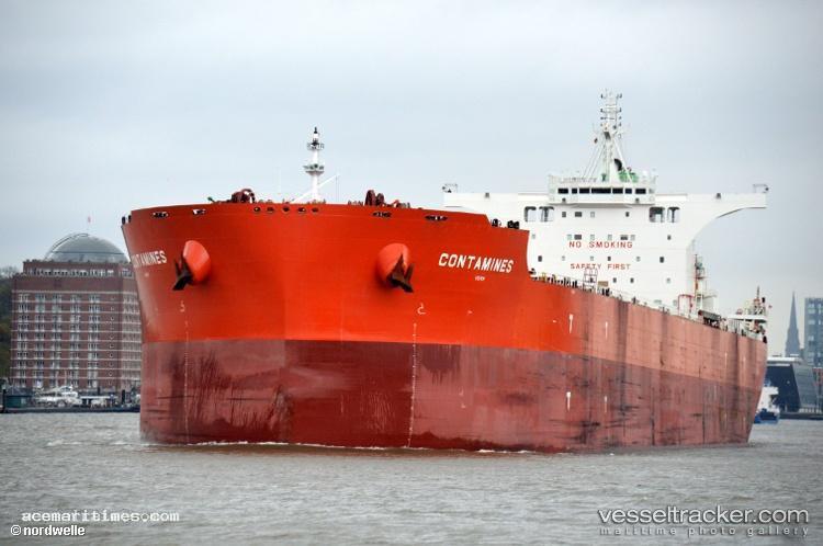 Anna - Bulk Carrier vessel registered in Marshall Islands