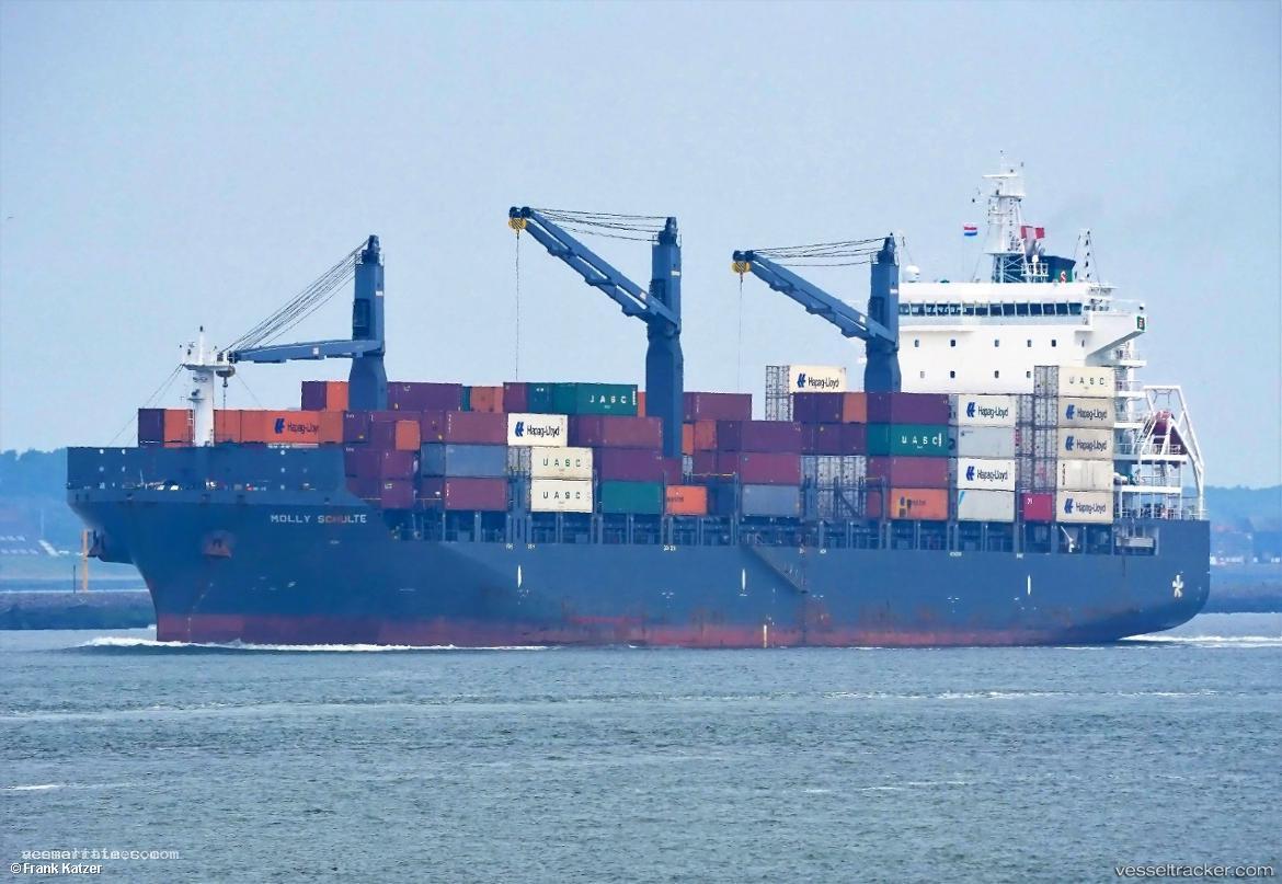 Molly-Schulte - Container Ship vessel registered in Singapore