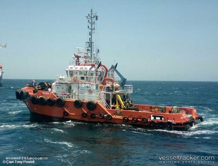 Naghi-2 - Tug