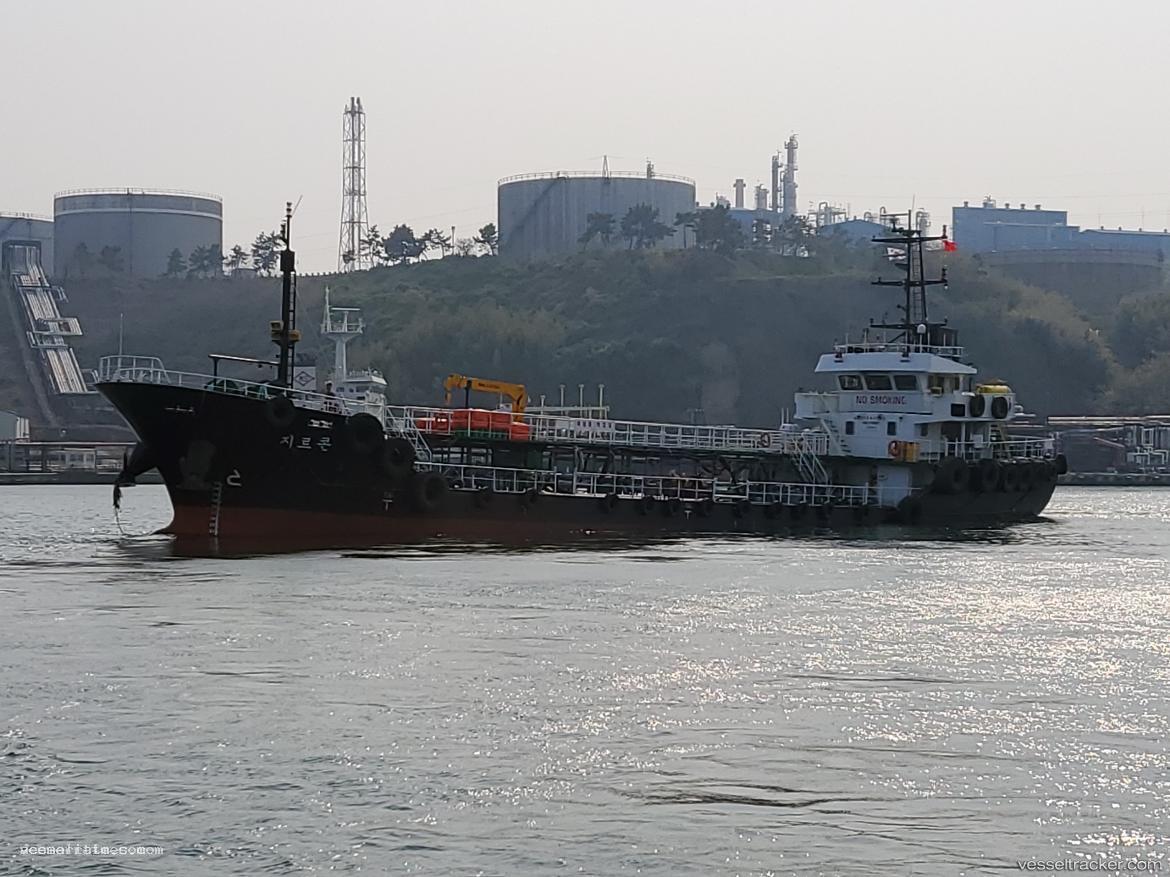 Zircon - Oil Products Tanker vessel registered in South Korea
