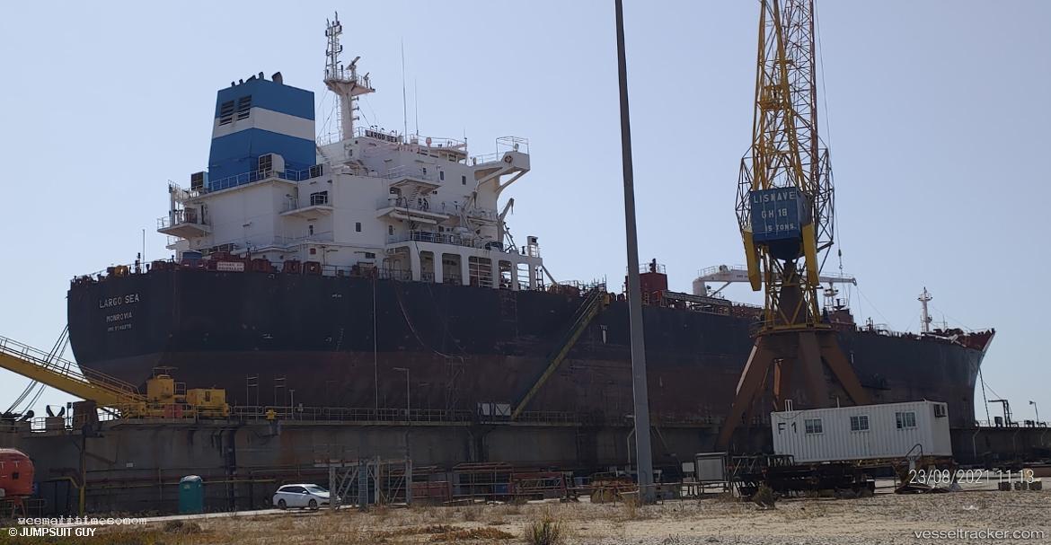 Largo-Sea - Chemical Oil Products Tanker vessel registered in Liberia