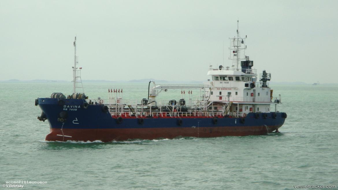 Davina - Oil Products Tanker vessel registered in Singapore