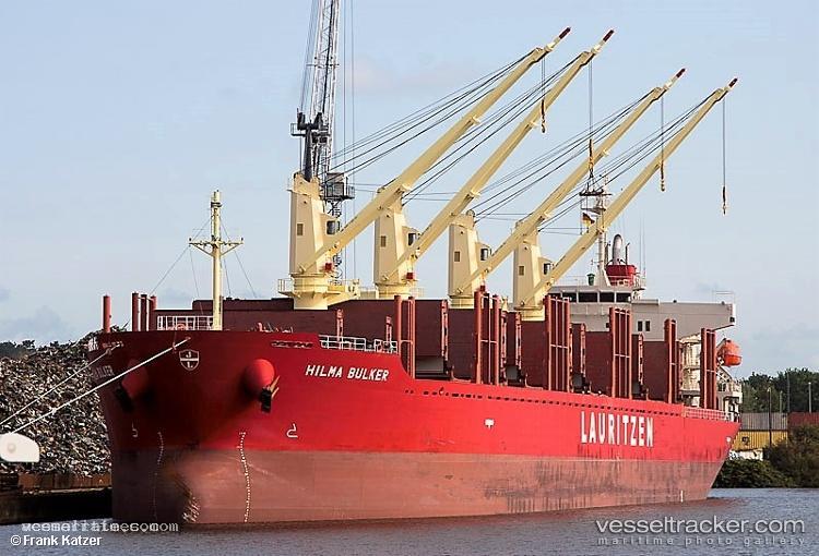 Ocean-Capella - Bulk Carrier vessel registered in Liberia