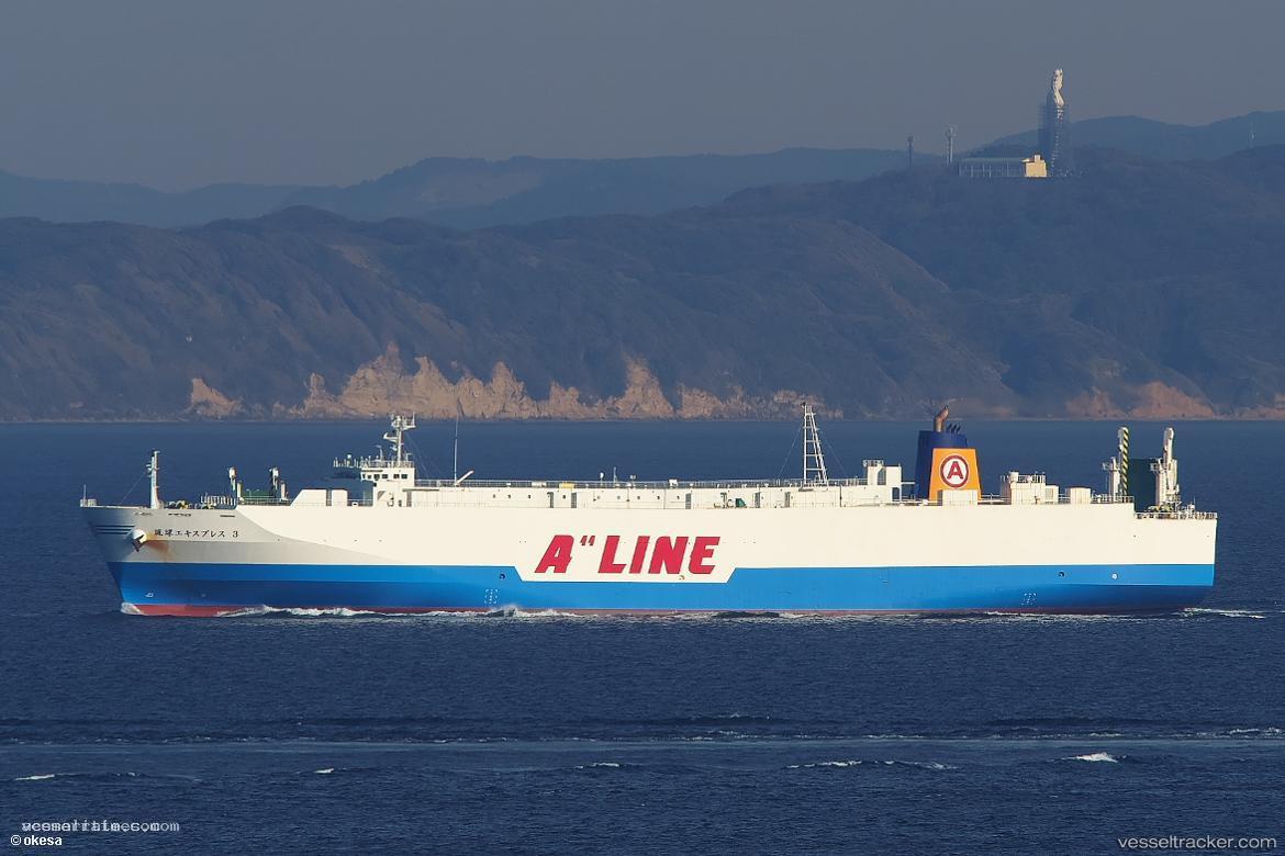 Ryukyu-Express-3 - Ro Ro Cargo Ship vessel registered in Japan