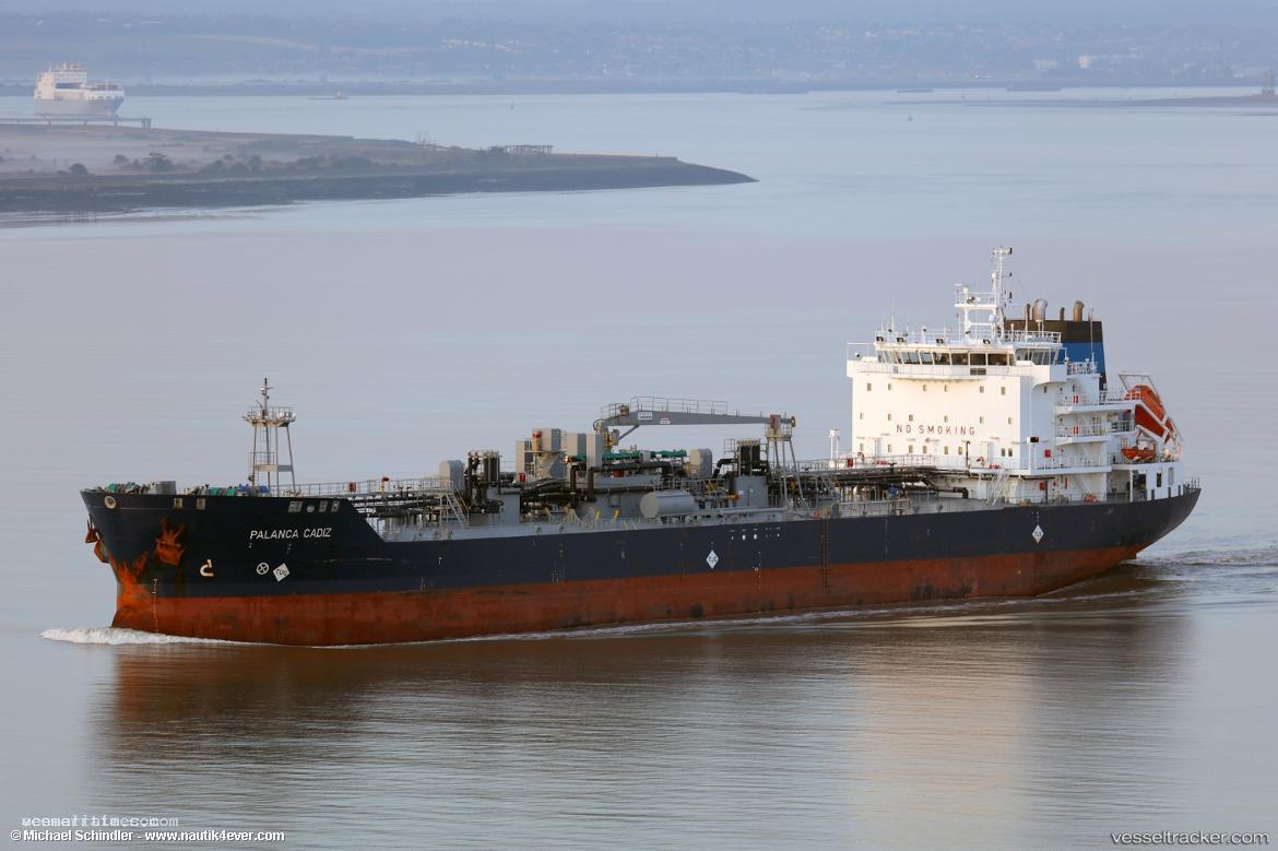 Palanca-Cadiz - Bitumen Tanker vessel registered in Marshall Islands