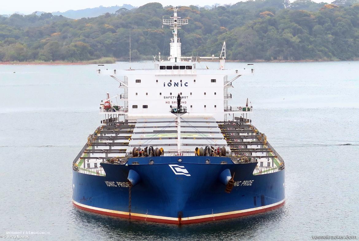 Ionic-Pride - Bulk Carrier vessel registered in Marshall Islands