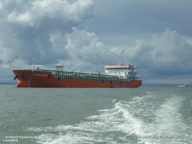 Gaharu-Oleum-9 - Oil Products Tanker vessel registered in Indonesia