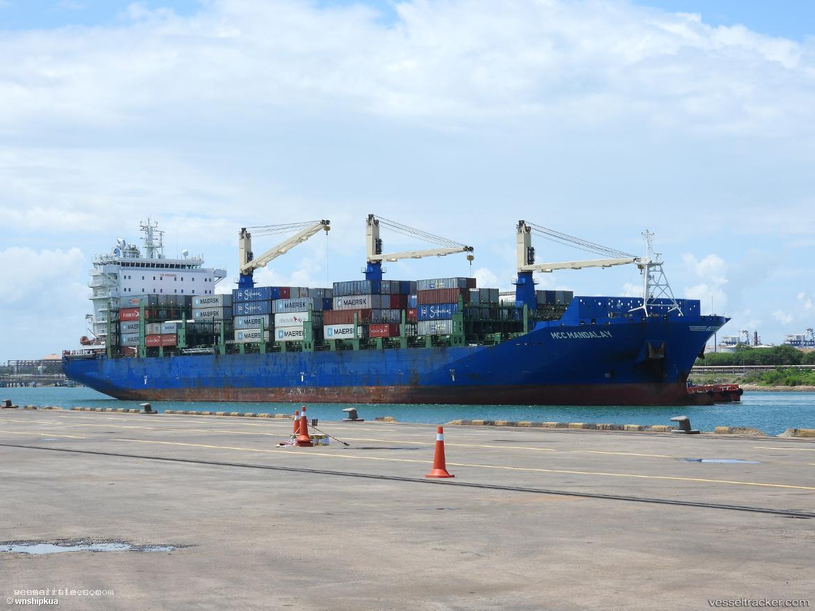 Gemlik-Express - Container Ship vessel registered in Malta