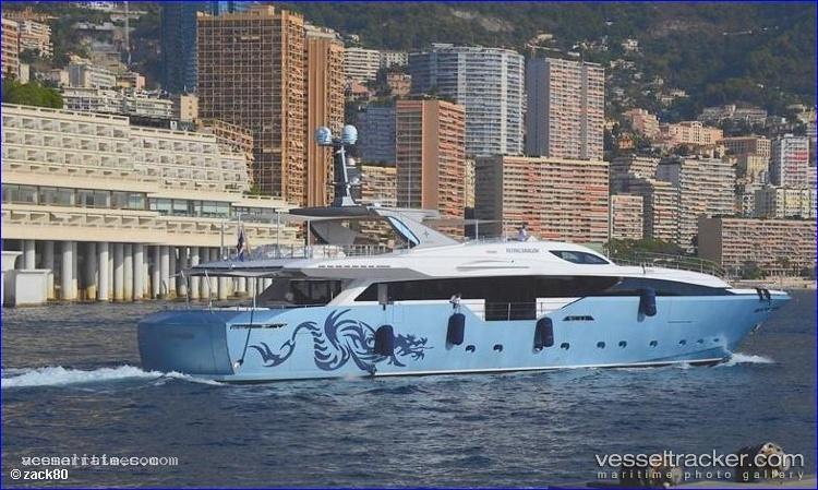Zig-Zag-Ocean - Service Ship vessel registered in Marshall Islands