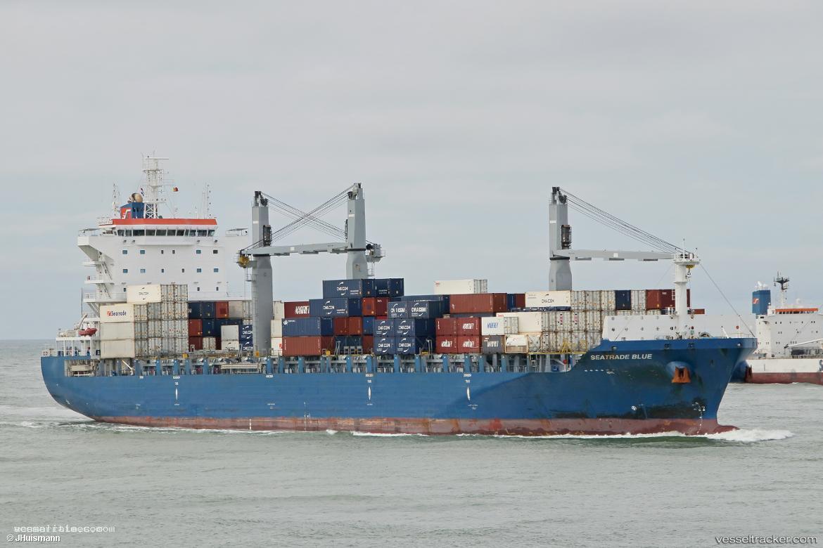Cma-Cgm-Blue - Container Ship vessel registered in Malta
