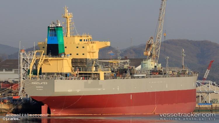 Manolates - Chemical Oil Products Tanker vessel registered in Bahamas