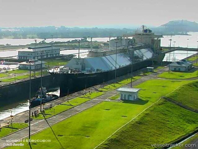 Energy-Universe - Lng Tanker vessel registered in Panama