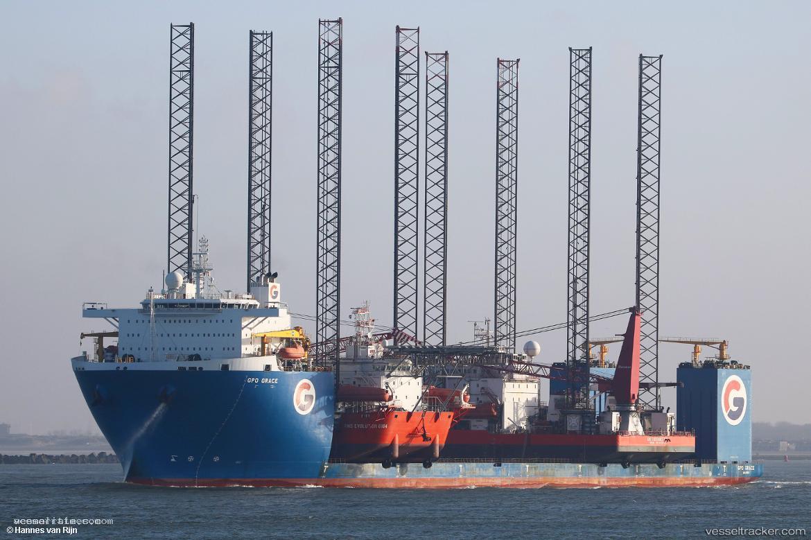 Gpo-Grace - Heavy Load Carrier vessel registered in Marshall Islands