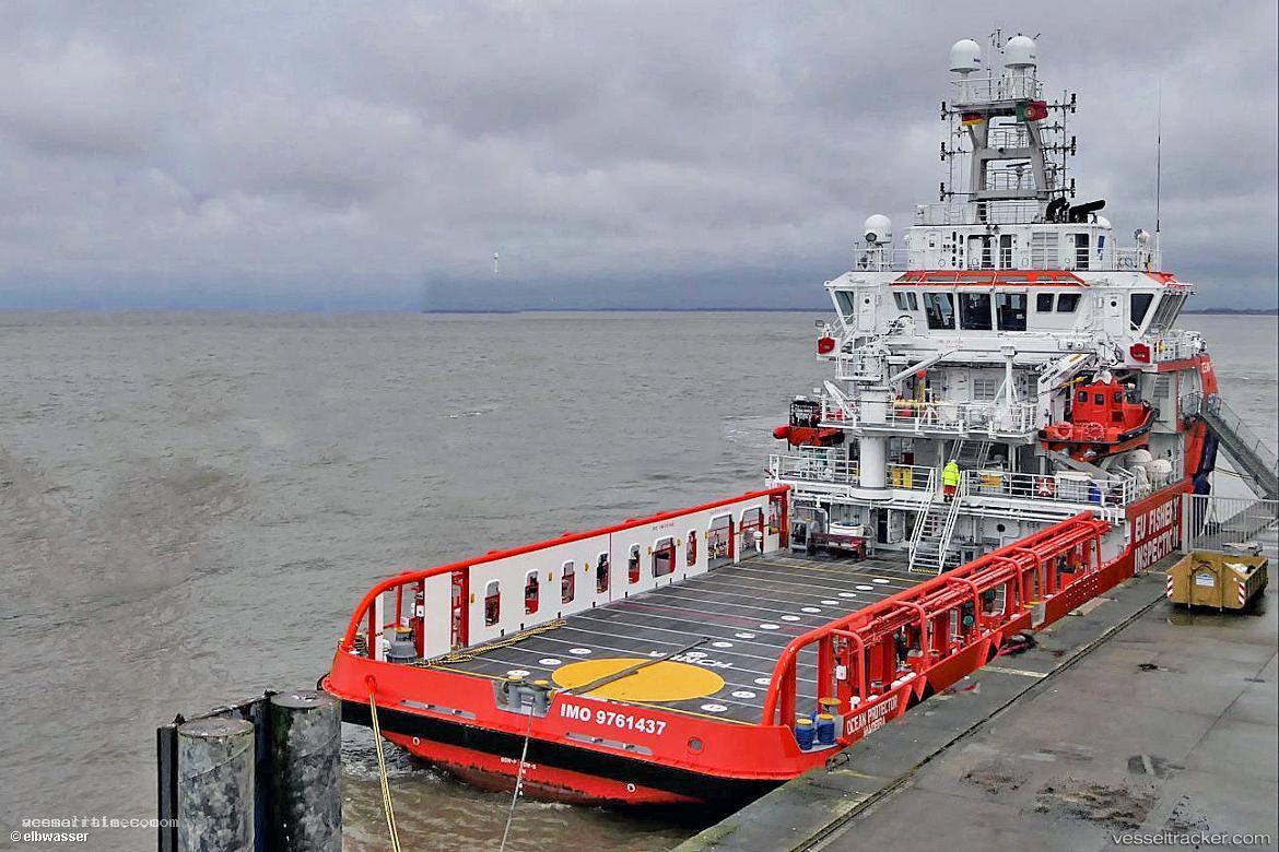 Ocean-Protector - Offshore Tug Supply Ship vessel registered in Portugal