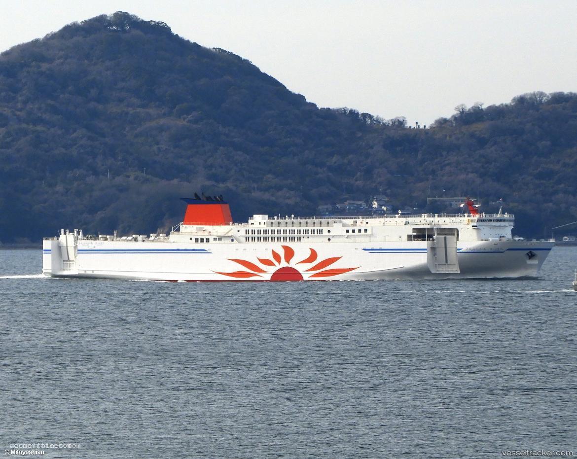 Sunflower-Sapporo - Passenger Ro Ro Cargo Ship vessel registered in Japan