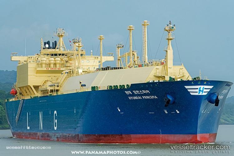 Hyundai-Princepia - Lng Tanker vessel registered in Panama